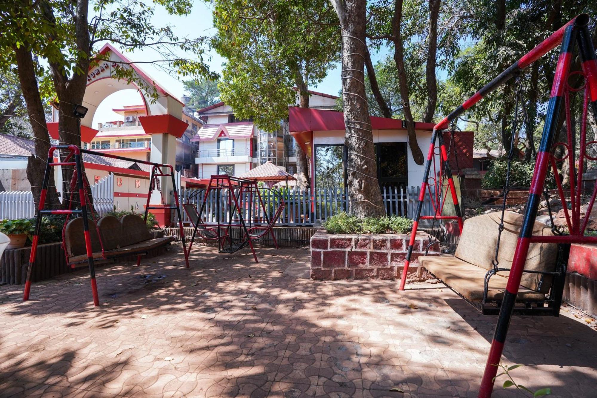 Hotel Kumar Plaza Matheran Exterior foto